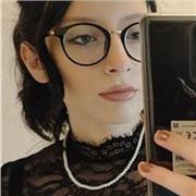 Sono una studentessa universitaria diplomata in lingue. Mi offro come aiuto compiti/ripetizioni in tutte le materie